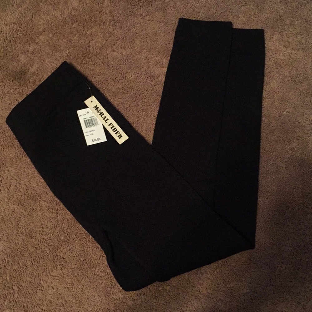 Black leggings